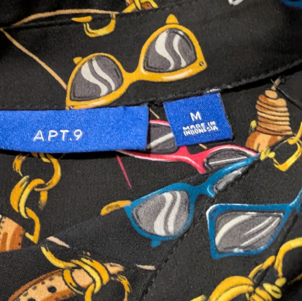 Black Patterned Button-Up Shirt Medium - image 7